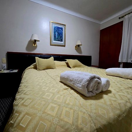 Hotel Presidente San Miguel de Tucuman Bagian luar foto