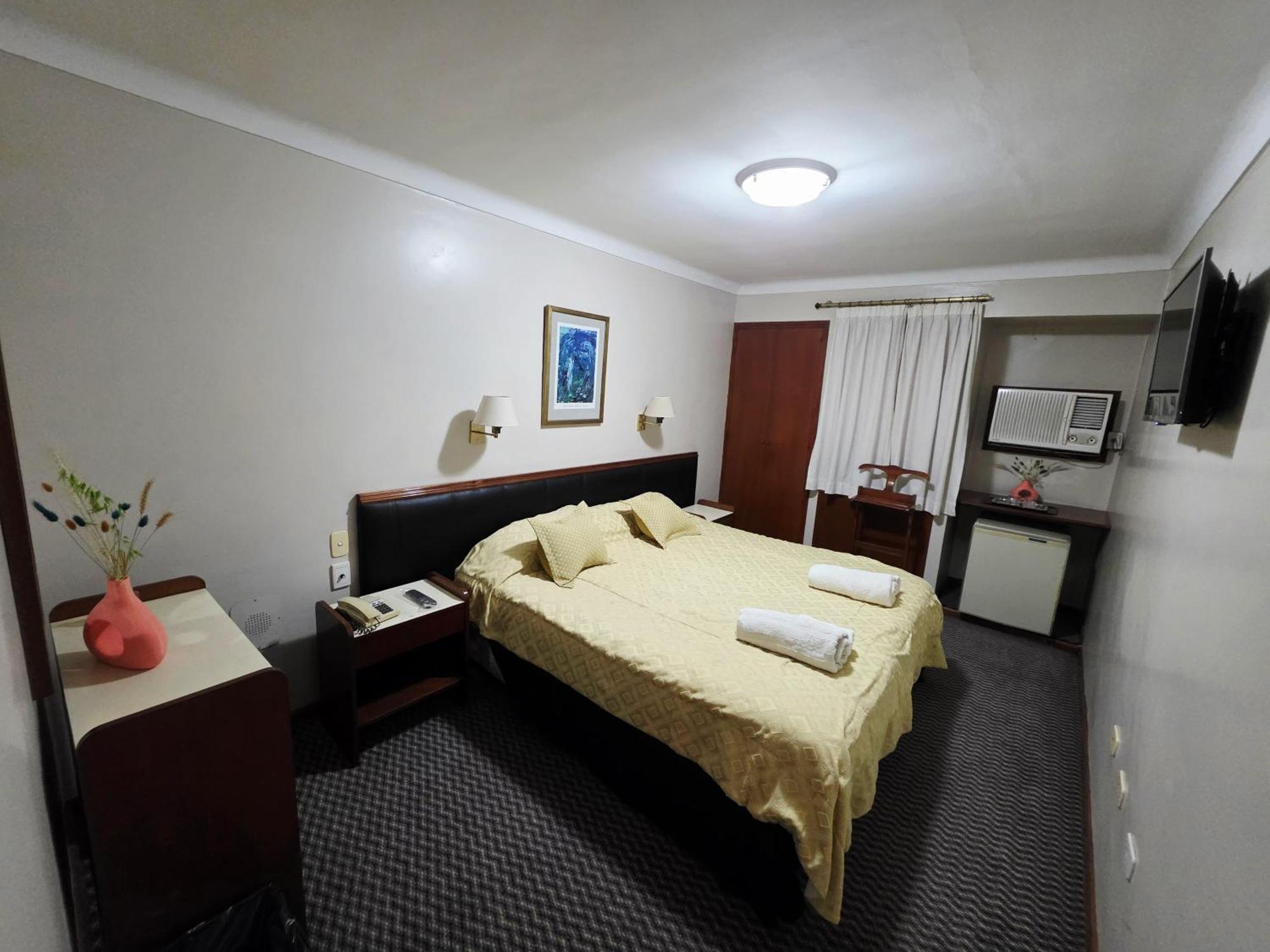Hotel Presidente San Miguel de Tucuman Bagian luar foto